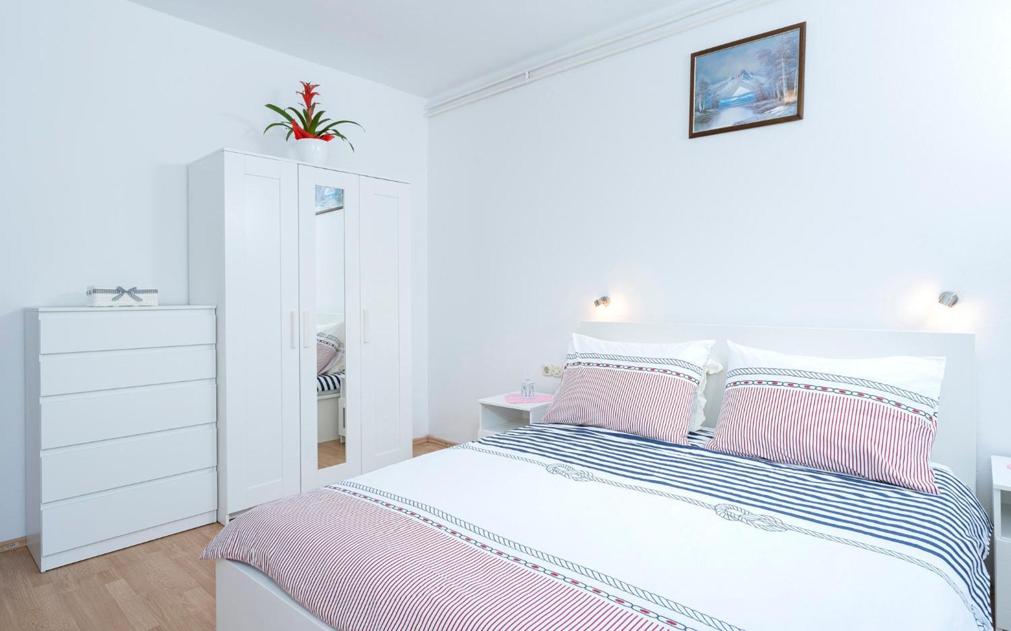 Apartments Draganic Jelsa  Zewnętrze zdjęcie