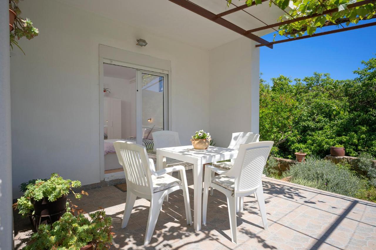 Apartments Draganic Jelsa  Zewnętrze zdjęcie