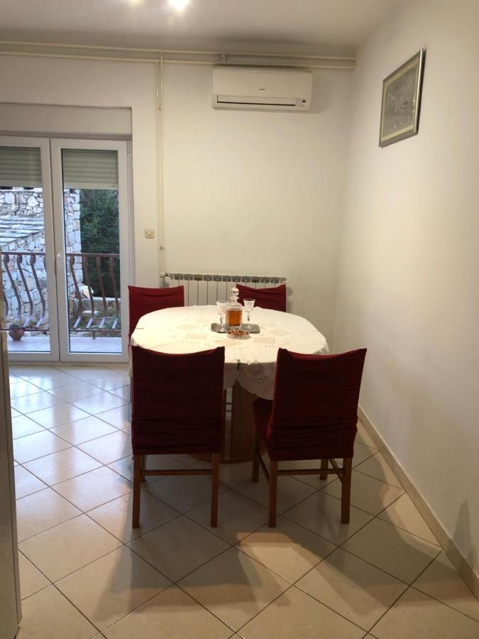 Apartments Draganic Jelsa  Zewnętrze zdjęcie