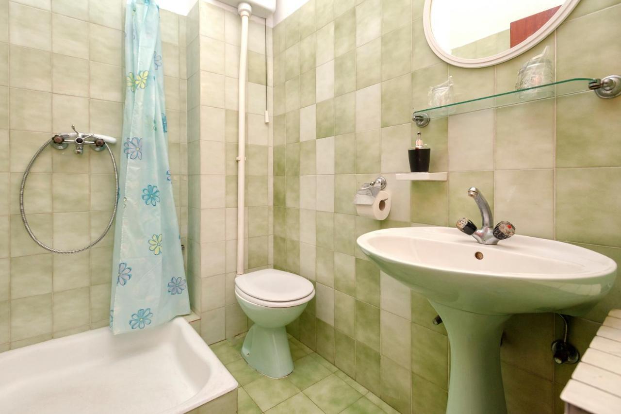 Apartments Draganic Jelsa  Zewnętrze zdjęcie